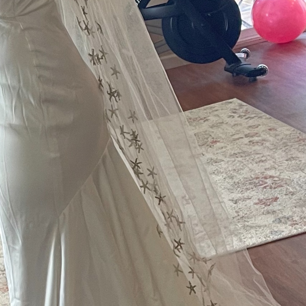 Sequin star floor length bridal veil
